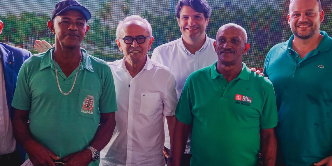 Prefeito convoca população para alcançar meta de plantar 500 mil árvores até 2030