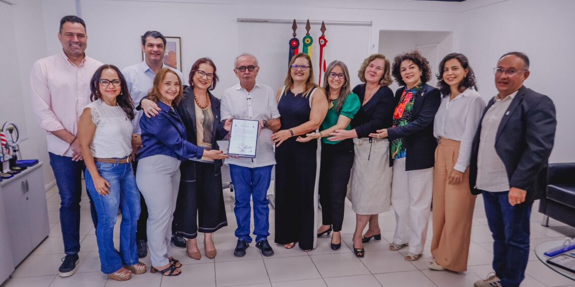 Cícero Lucena entrega USF Padre Ibiapina e avança na recuperação da Rede de Atenção Básica, com 75% das unidades já requalificadas