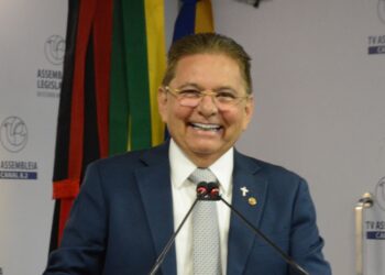 Sem apoio do partido, Adriano admite que mantém pré-candidatura ao governo “com poucos amigos”: “Campanha solo”