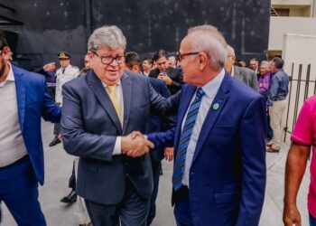 Cícero Lucena apresenta pacote de obras e a implantação da Zona Azul no Centro Histórico da Capital