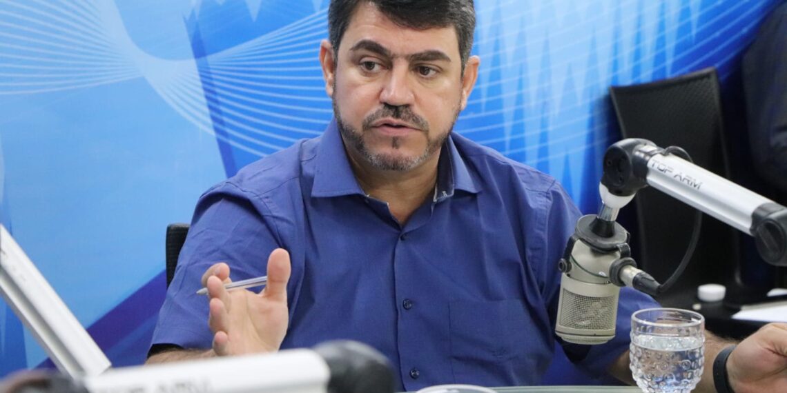 Após deferir pedido para instalação da CPI dos Combustíveis na CMJP, Dinho dá 48 horas para os partidos indicarem participantes