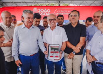 Cícero Lucena autoriza construção de duas novas praças no Altiplano e reforça compromisso com áreas verdes em João Pessoa