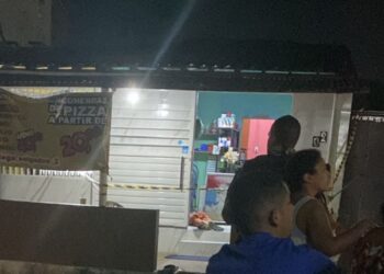 Jovem de 18 anos é executado com 25 tiros na frente de mercadinho em Santa Rita