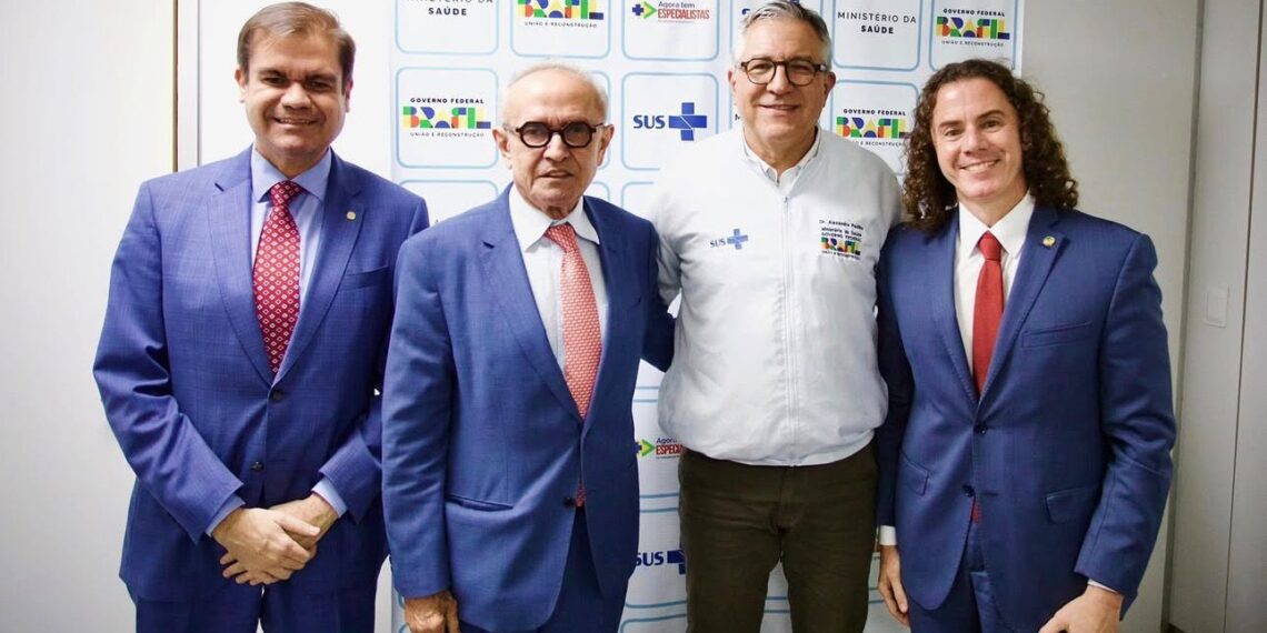 Cícero Lucena garante implantação do programa ‘Agora Tem Especialista’ em João Pessoa, em parceria com o Governo Federal