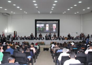 ALPB ouve demandas e aprova projetos em prol da população do Sertão durante sessão itinerante em Patos