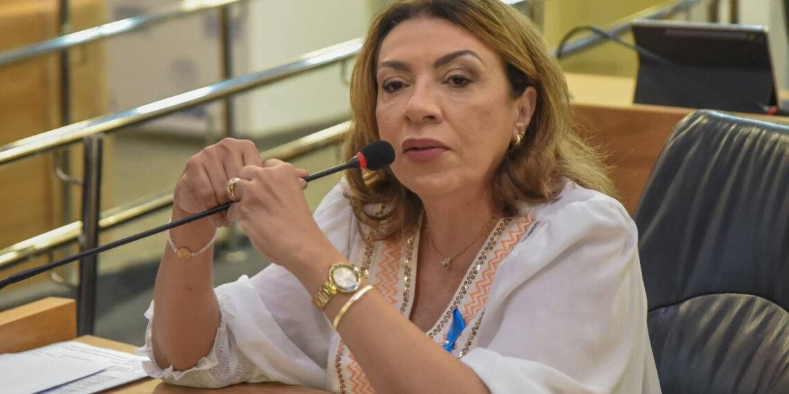 Cida Ramos toma posse na Presidência estadual do PT neste sábado