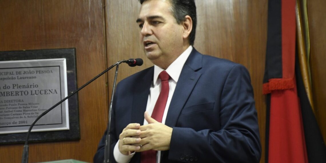 Vereador defende gratuidade para motos e desconto de 50% para servidores públicos na Zona Azul