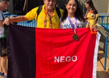 Jovem da Paraíba conquista 2° medalha de ouro e terceira em natação nos Jogos da Juventude 2025, em Brasília
