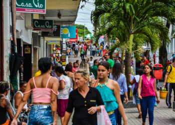 Dia do Comerciário 2025: confira o que abre e fecha em João Pessoa