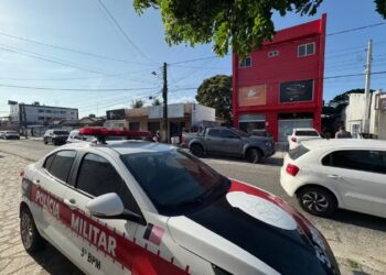 Mulher é morta com mais de 100 facadas na frente dos filhos no Valentina, em João Pessoa