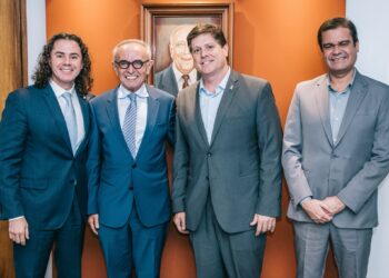 Cícero, Mersinho e Veneziano se reúnem em Brasília com presidente nacional do MDB