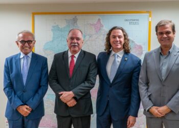 Mersinho, Veneziano e Cícero são recebidos por ministros em busca de novos investimentos para a Grande João Pessoa