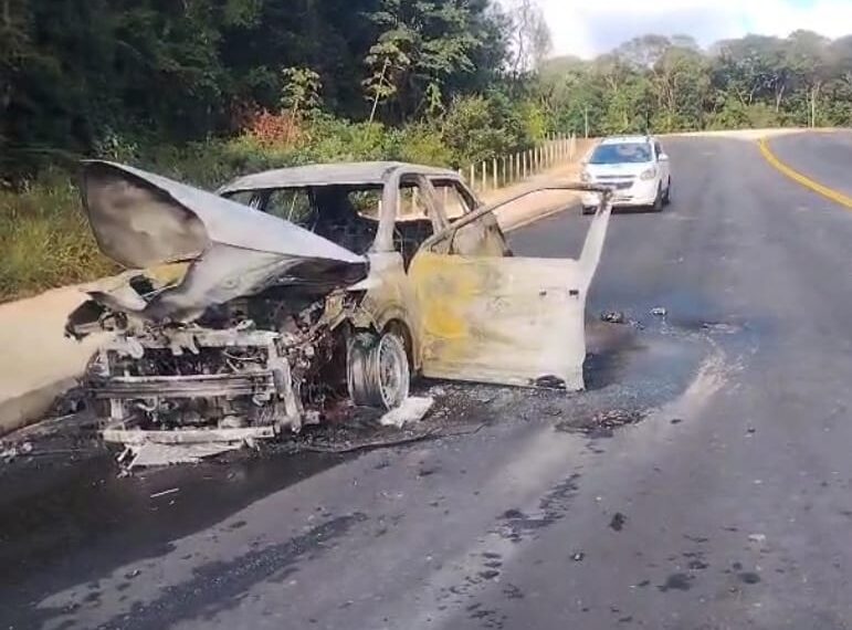 Criminosos explodem cofre em posto de combustíveis em João Pessoa