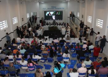 Em sessão itinerante, ALPB aprova projetos em prol da região do Vale do Piancó