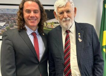 DIDATURA: Trump pede prisão do prefeito de Chicago e do governador de Illinois