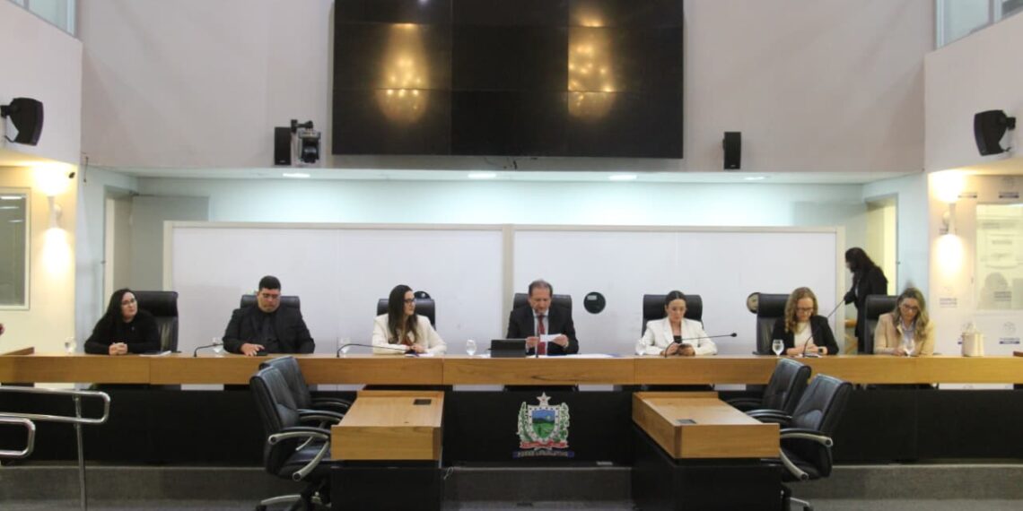 ALPB celebra 10 anos da Lei Brasileira de Inclusão durante sessão especial