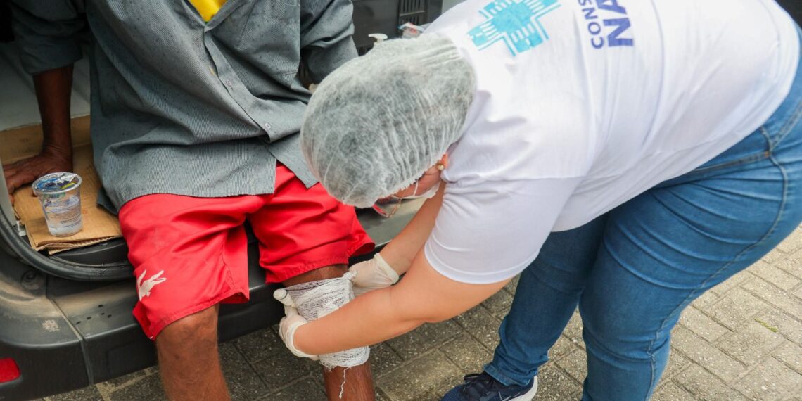 Prefeitura mantém serviço para cuidado com a saúde de pessoas em situação de rua