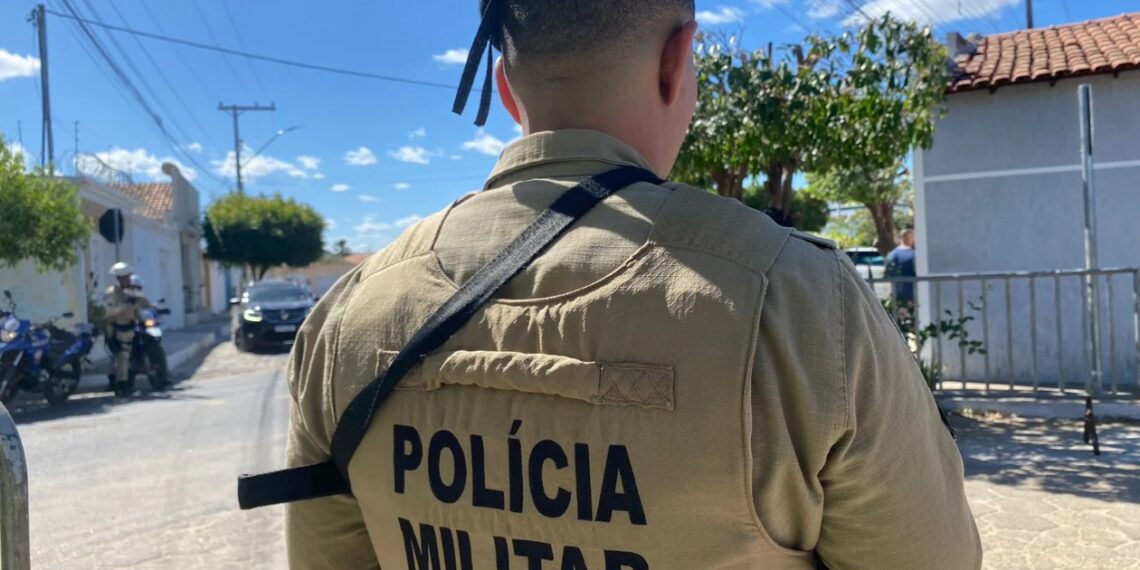 Dois homens são atingidos por tiros enquanto prestavam serviço a Cagepa, em Mandacaru