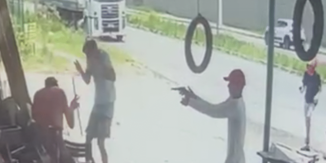 Homem é executado a tiros em oficina na Perimetral Sul, em João Pessoa