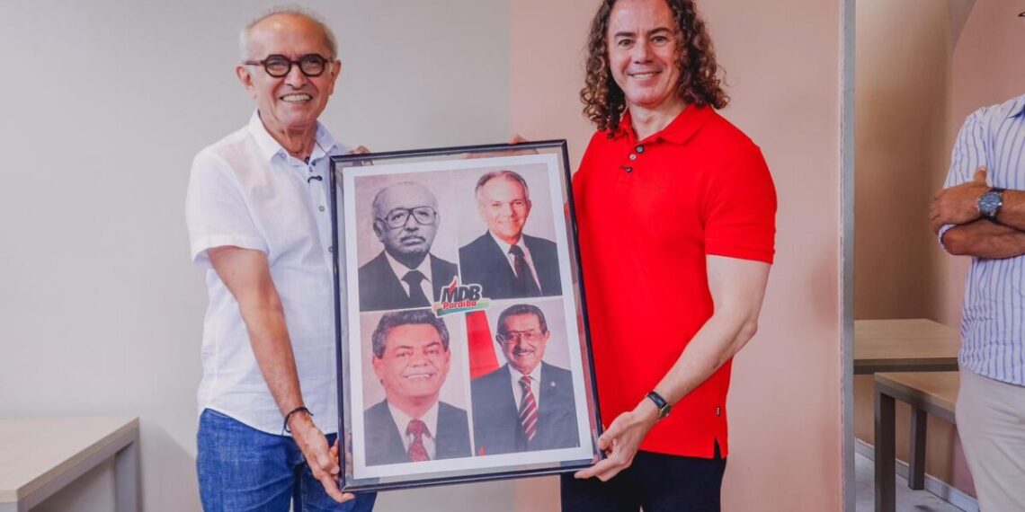 Cícero Lucena anuncia data de filiação ao MDB: cerimônia será em 7 de novembro