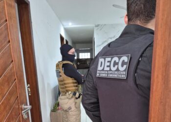 Homem é preso após oferecer dinheiro a adolescente para motel em Cabedelo