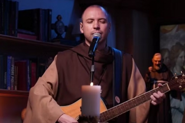 Frei Gilson receberá título de Cidadão Paraibano em dezembro, quando virá a João Pessoa para show gratuito na orla