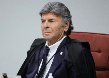 Bolsonaro inelegível: Recurso segue com Fux na 2ª turma ou fica na 1ª? 