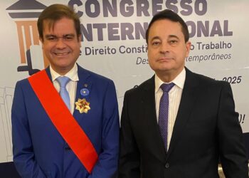 Mersinho Lucena recebe comenda do TRT-13 em homenagem aos 40 Anos da Justiça do Trabalho na Paraíba