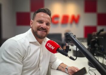 Tarcísio Jardim desafia PP, mantém apoio a Cícero Lucena e critica extrema direita na Paraíba: “É o tempo todo um falando mal do outro”