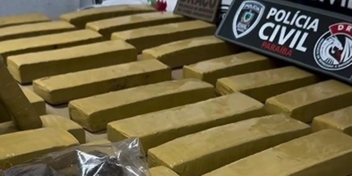 Quase 50 kg de maconha e dois adolescentes são apreendidos no Valentina, em João Pessoa