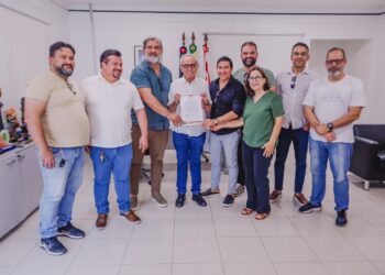 Cícero Lucena firma parceria com setor têxtil e garante qualificação profissional em João Pessoa