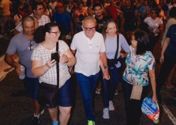 Cícero Lucena percorre Romaria da Penha junto a multidão de fiéis e destaca simbolismo do maior evento religioso da Paraíba