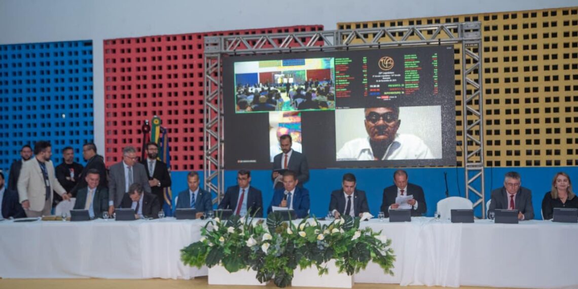 Em sessão itinerante, ALPB aprova projetos em prol de Cuité e região