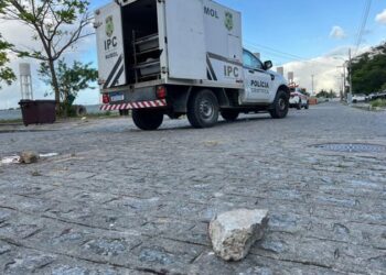 Cadeirante é arrastado de casa e brutalmente assassinado no Colinas do Sul, em João Pessoa