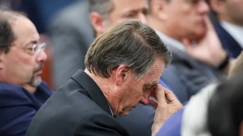 Prisão de Bolsonaro é mantida após audiência de custódia