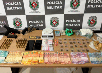 Trio é preso após troca de tiros durante ação para combater tráfico de drogas em João Pessoa