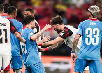 Arrascaeta decide, Flamengo vence o Cruz Azul e avança no Intercontinental