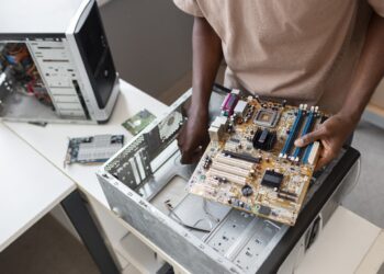 Projeto Catador Digital chega à Paraíba para transformar resíduos eletrônicos em trabalho e renda