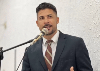 Ex-secretário confessa ter matado vereador Peron Filho