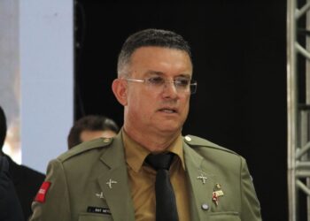 Assembleia derruba veto e restabelece promoções de policiais e bombeiros militares da Paraíba