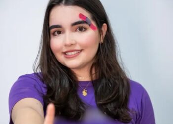 Com apenas 17 anos, estudante fica em 1º lugar em medicina na UFCG