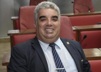 Radialista acusa Guga Pet de inventar reunião com vereadores e dispara: “mentiroso”; veja vídeo