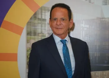 “João Azevêdo virou mero carimbador do projeto familiar de poder dos Ribeiro”, provoca Marcos Vinícius