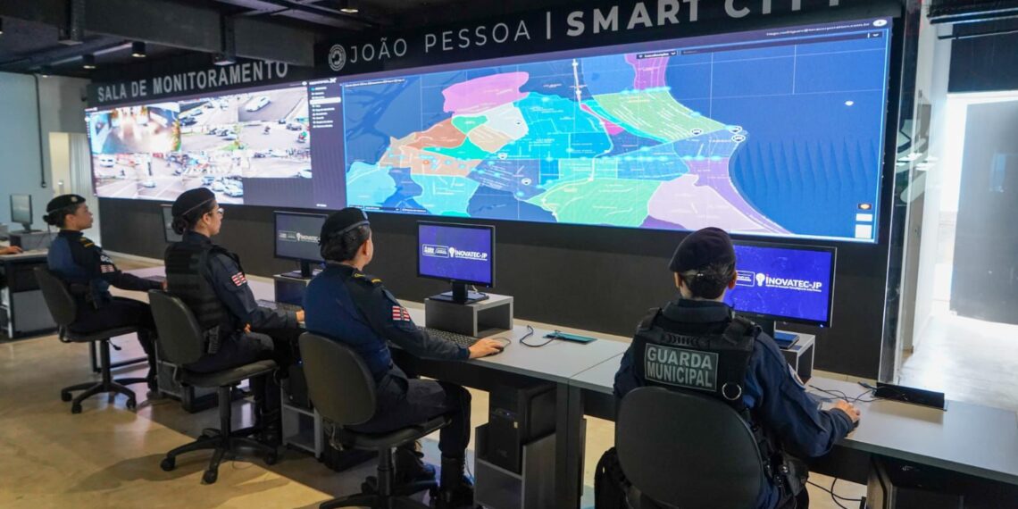 Consulado do Brasil em Lisboa diz que está com passaporte de Eliza Samudio