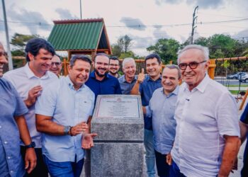 Cícero Lucena entrega duas novas praças no Altiplano e reforça investimentos em lazer e qualidade de vida