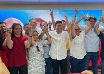 Após articulação de Leitão, presidente da Câmara de Lucena declara apoio a Cícero