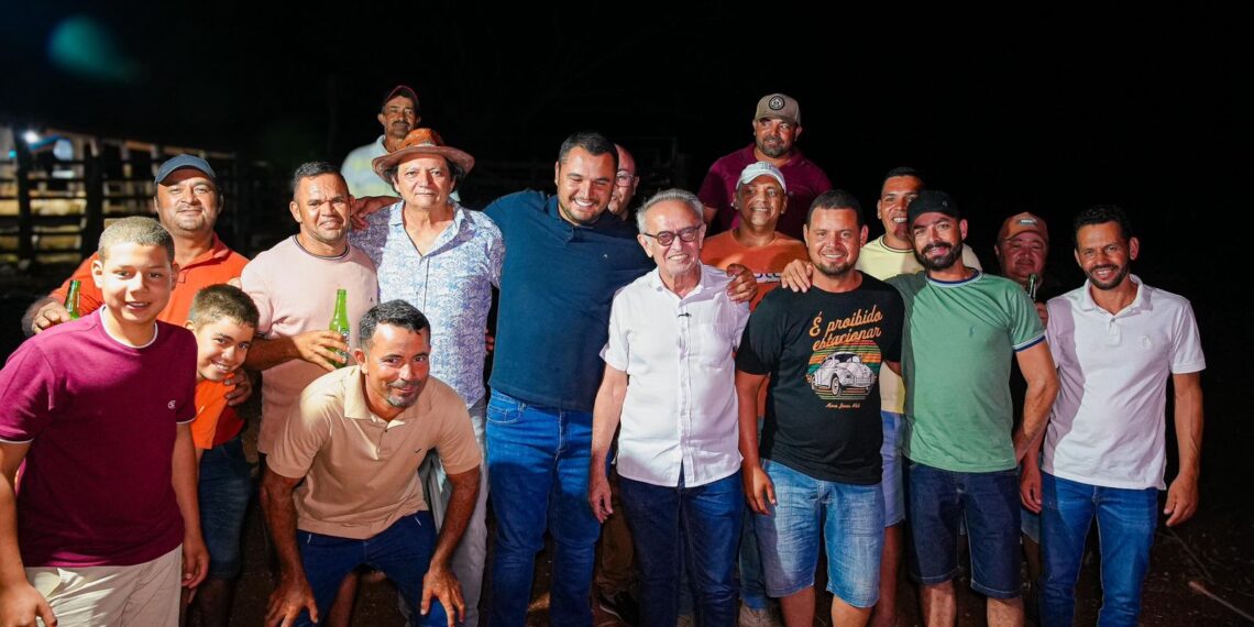 Pré-candidatura de Cícero Lucena ao Governo recebe apoio de lideranças de Amparo, Prata e Monteiro