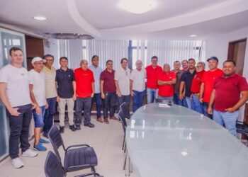 Grupos de oposição das cidades de Santa Cecília e Aroeiras definem posicionamento e anunciam apoio a Cícero Lucena