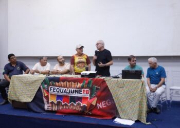 Cícero Lucena se reúne com representantes das quadrilhas juninas da Paraíba e garante apoio à edição 2026 do concurso na Capital