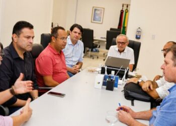 Cícero Lucena renova patrocínio da prefeitura de João Pessoa ao Botafogo